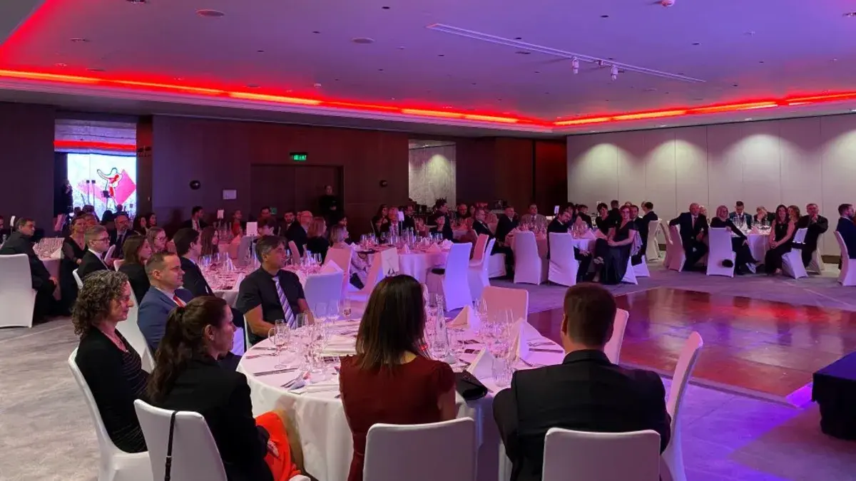 Společenský večer 2025